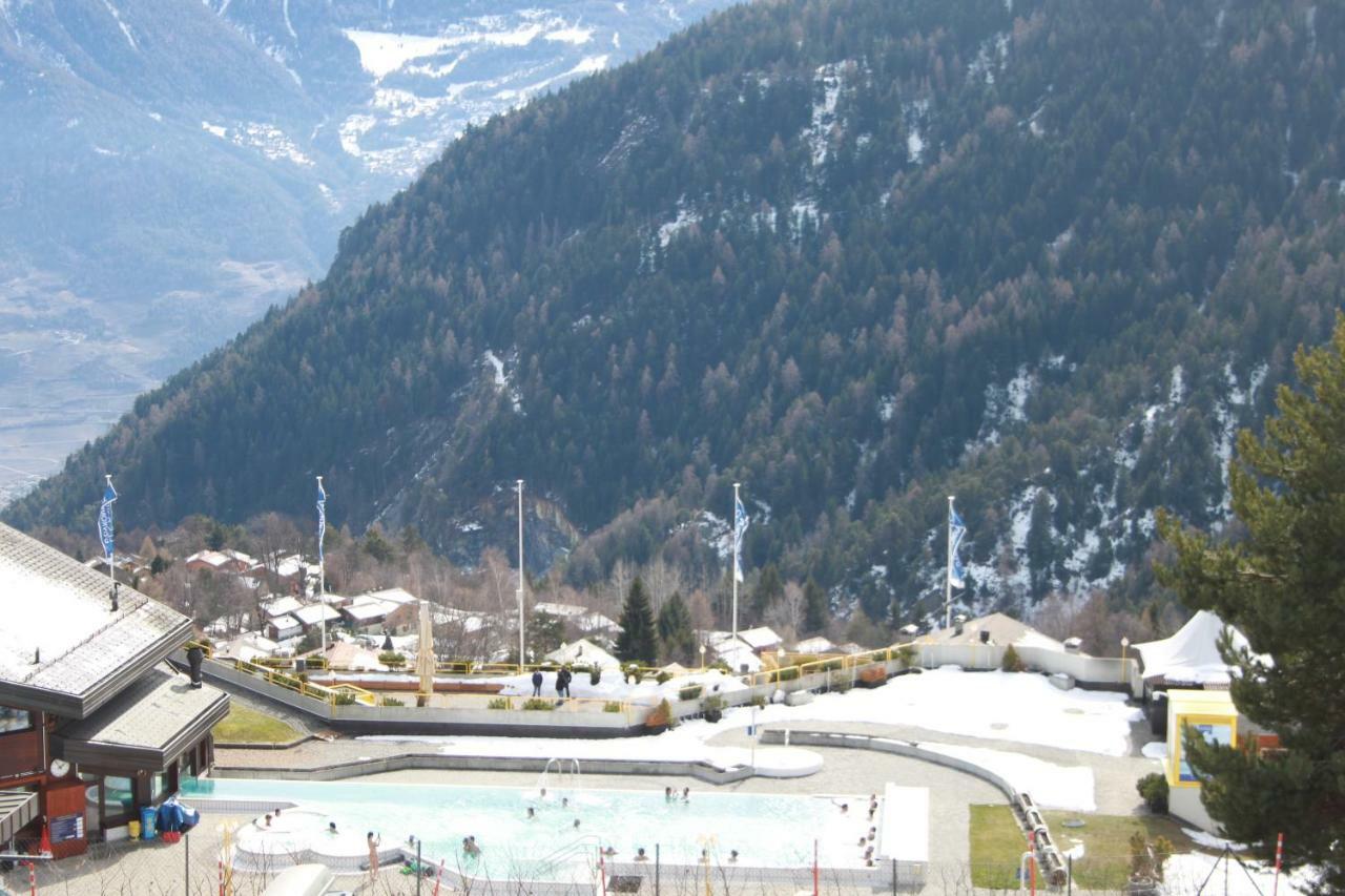 Appartement Dans Le Centre Thermal Les Sources Ovronnaz Luaran gambar