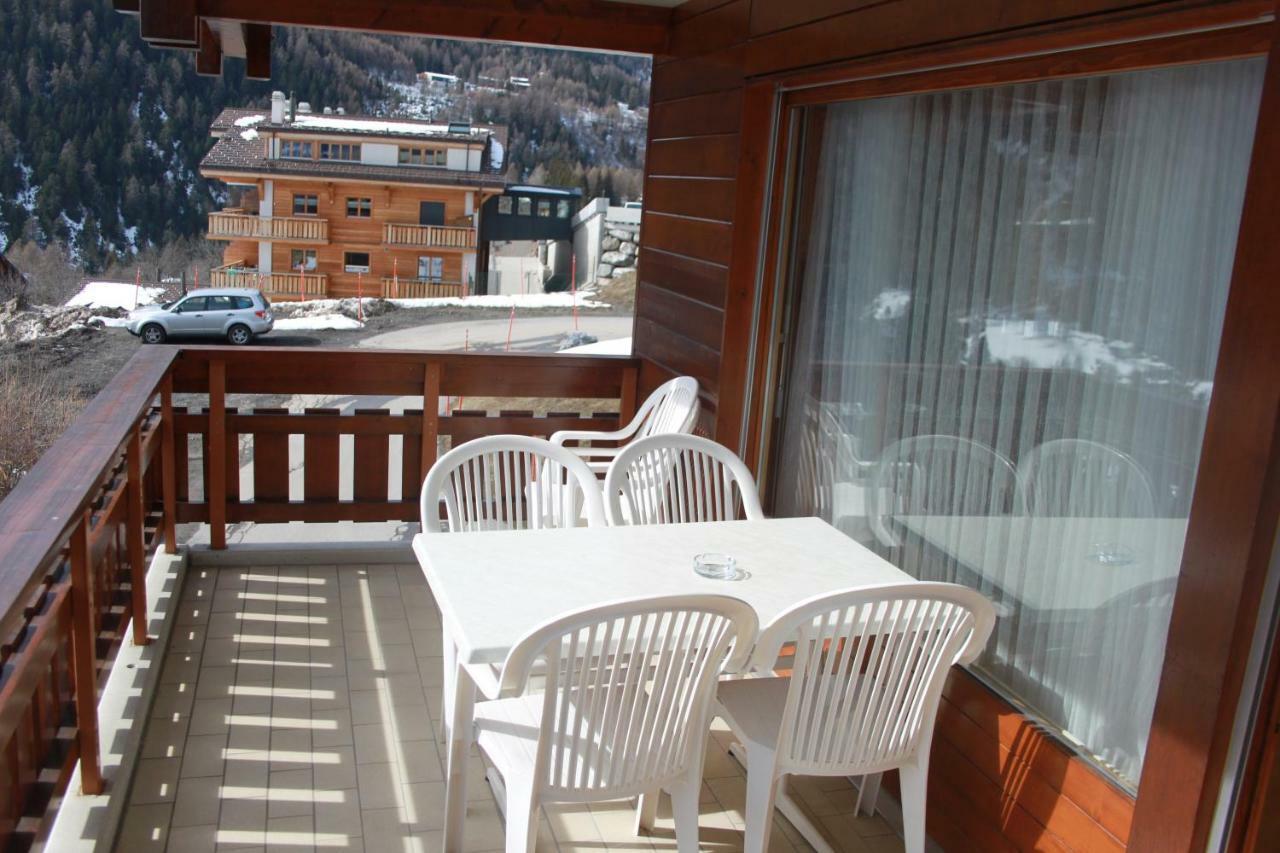 Appartement Dans Le Centre Thermal Les Sources Ovronnaz Luaran gambar